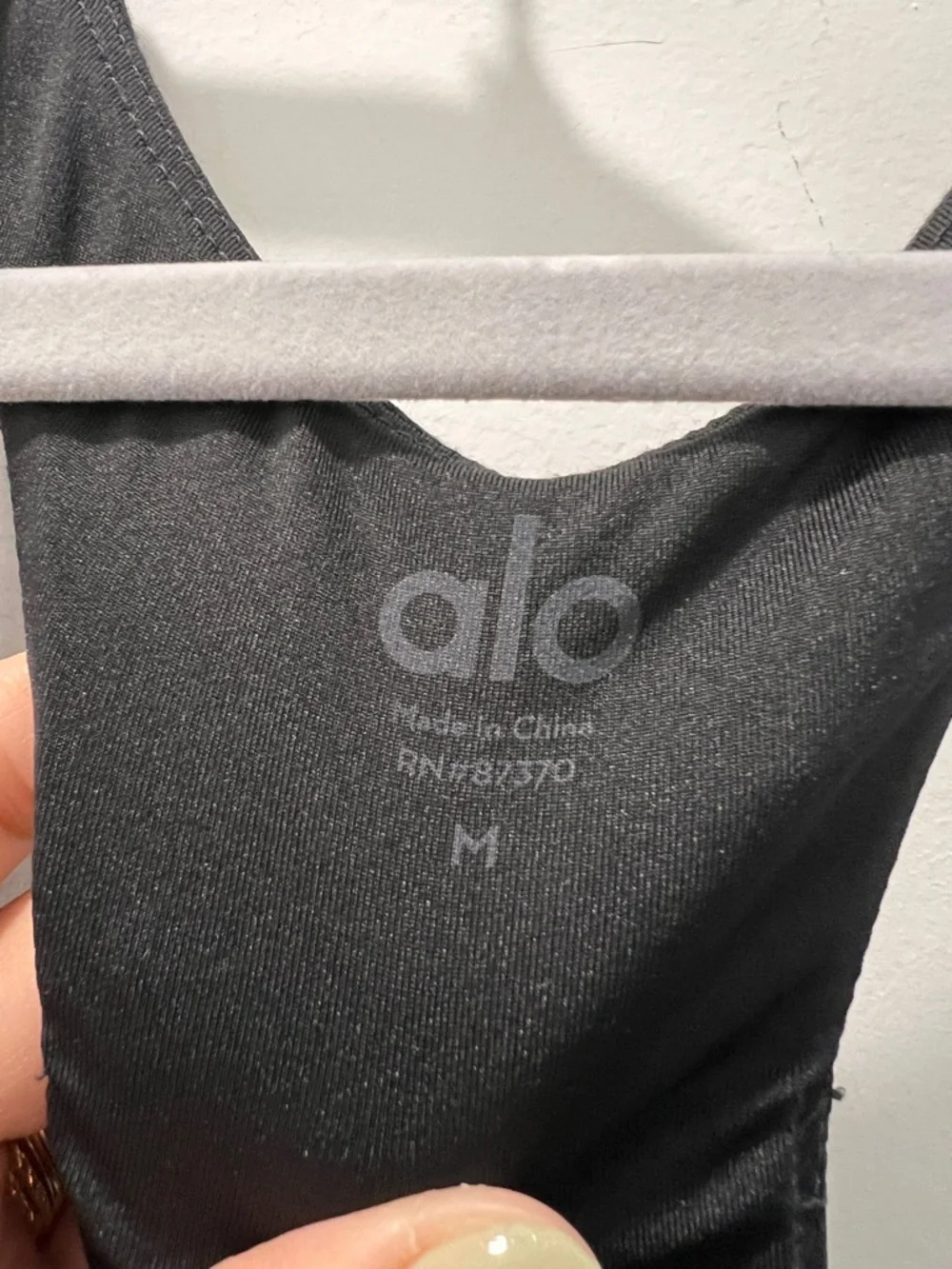 Alo Black scoop neck Racerback Sports Bra M